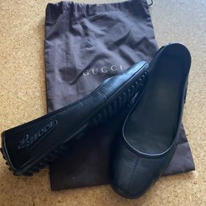 Gucci Leather Round Toe Ballet Flats, pre-loved